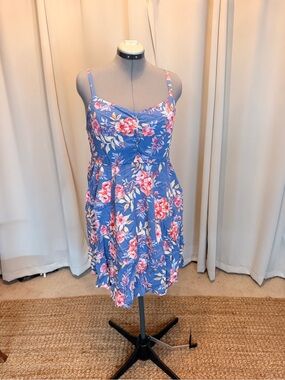 Torrid Size 0 Blue Floral Sweetheart Fit & Flare Dress Pockets
